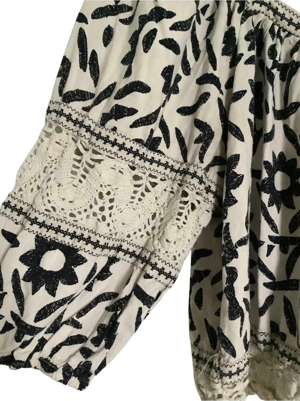 Christian Siriano Black & White Cropped Boho, Top XL - Picture 4 of 7